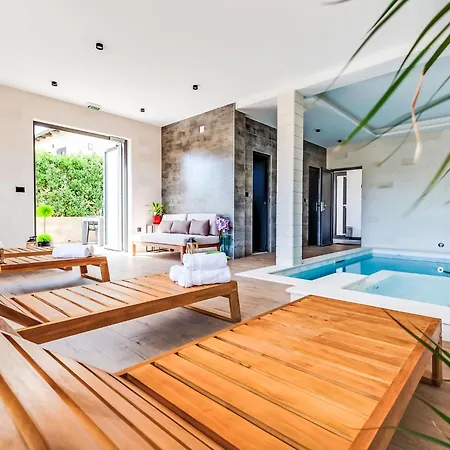 Luxury Terra Maiorum-1 By Interhome Lejlighed